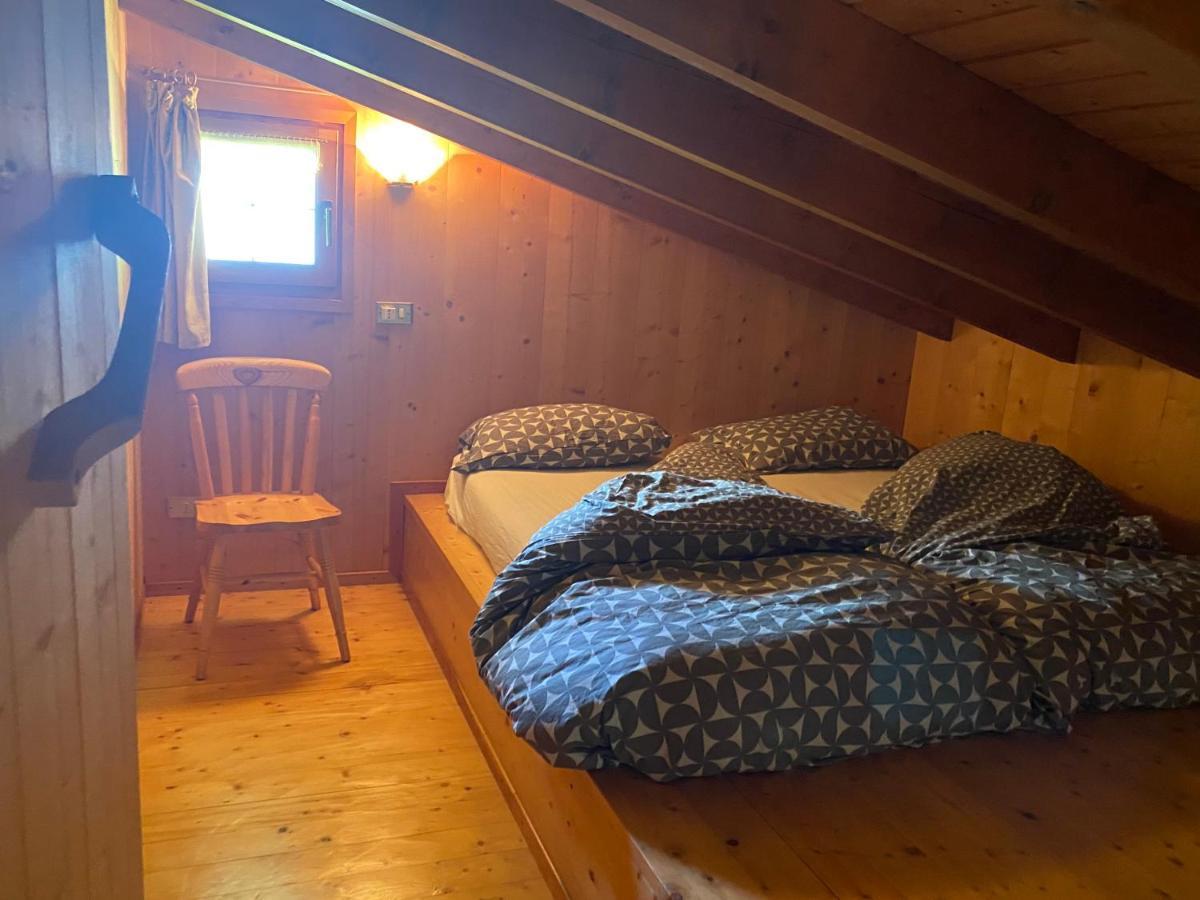 Chalet Joen Ski & Bike อันดาโล ภายนอก รูปภาพ